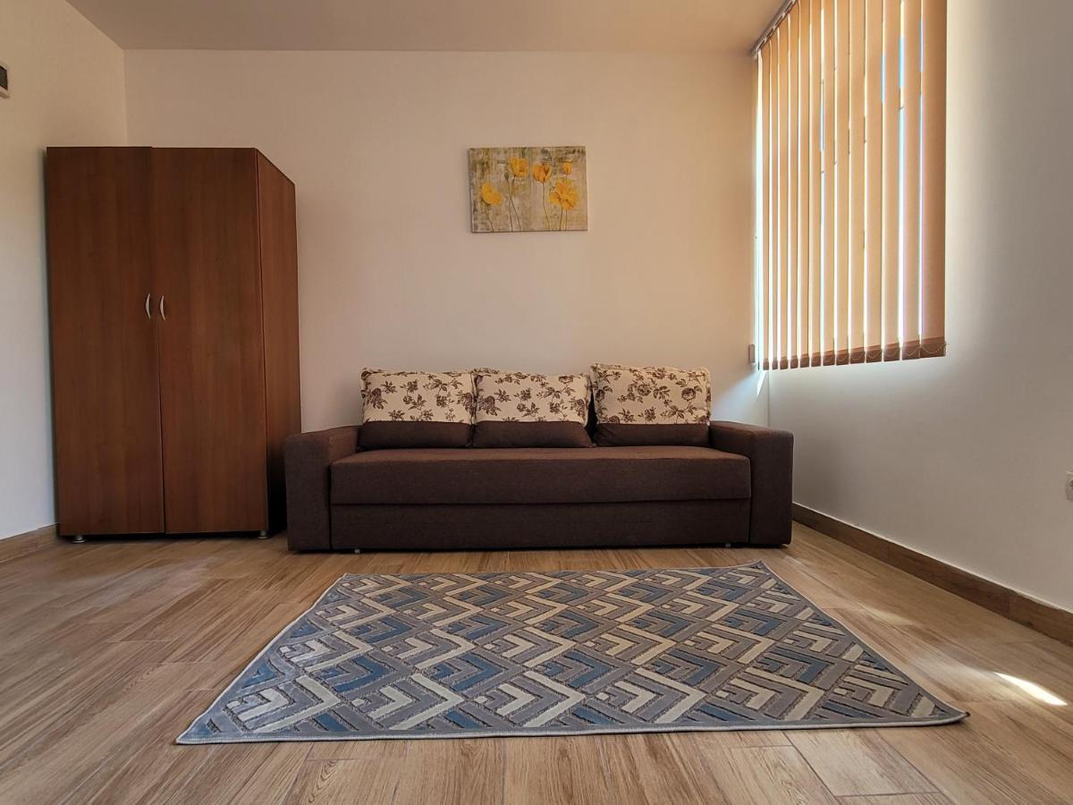 Apartamente Livada Râmnicu Vâlcea 外观 照片