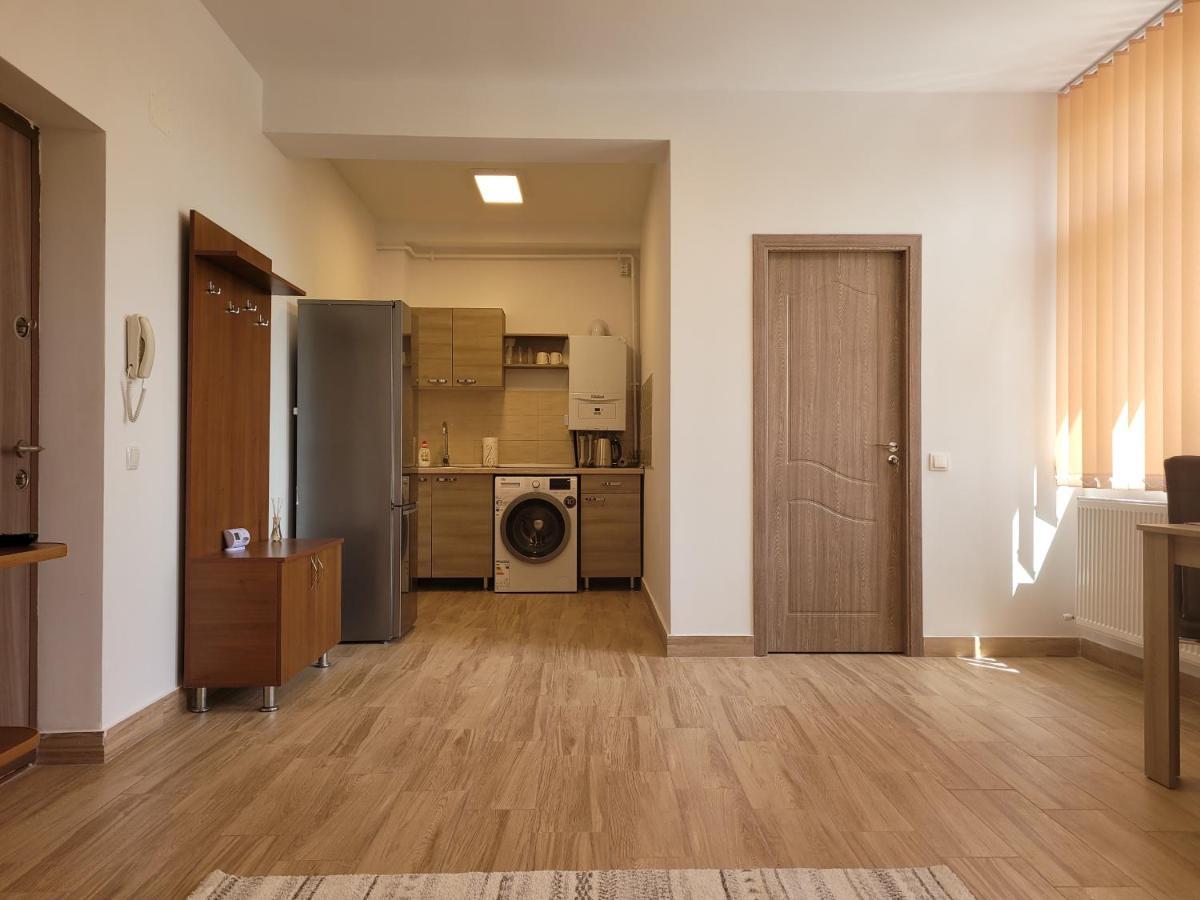 Apartamente Livada Râmnicu Vâlcea 外观 照片