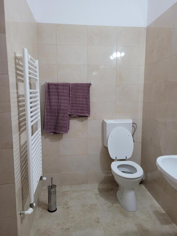 Apartamente Livada Râmnicu Vâlcea 外观 照片