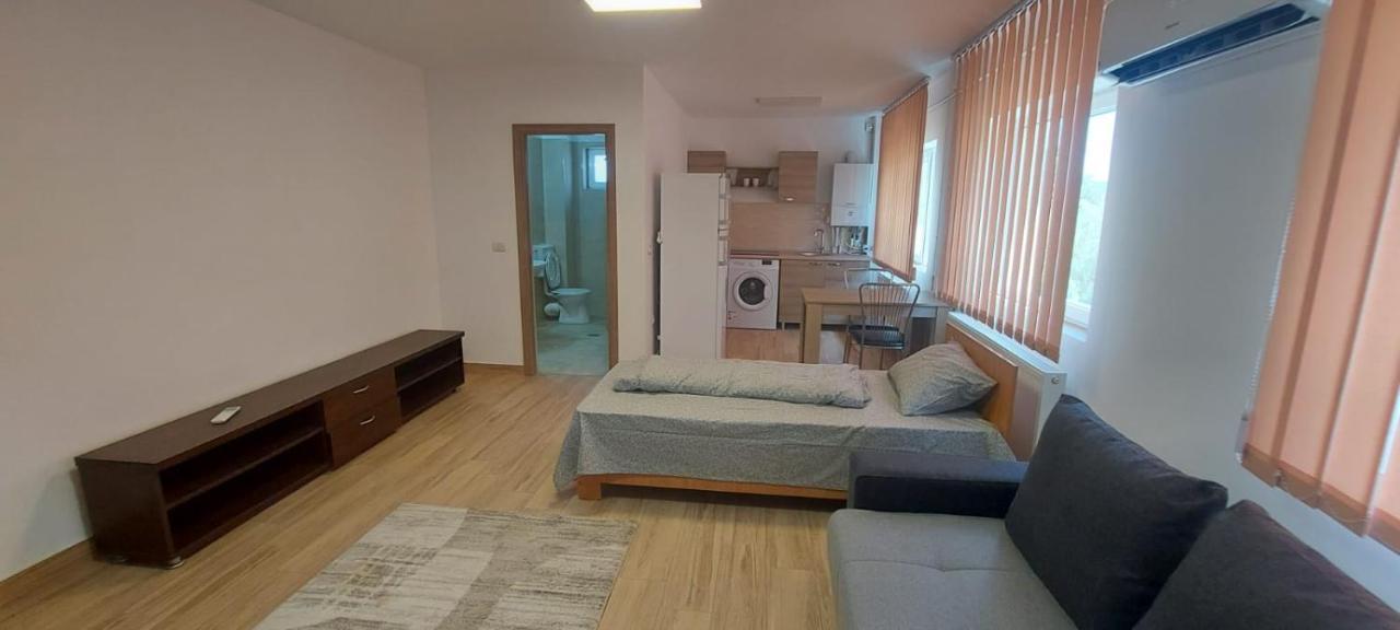 Apartamente Livada Râmnicu Vâlcea 外观 照片